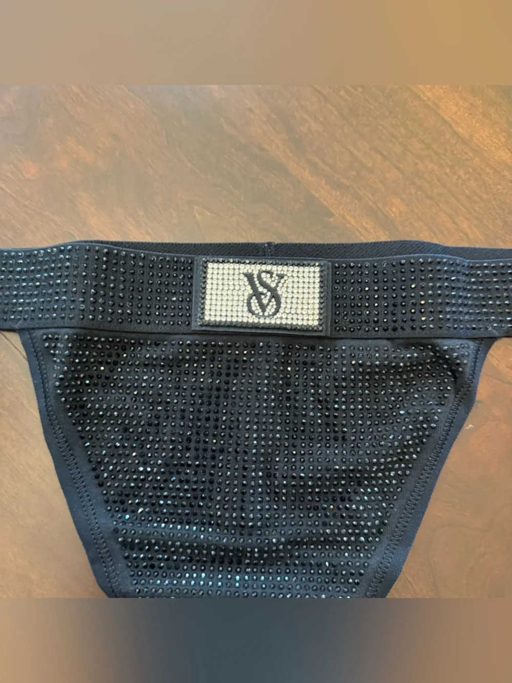 Victoria secret Shine V-String Panty NWT Size L - Picture 5 of 6